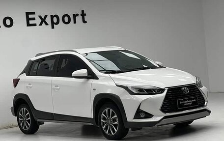 Toyota Yaris XP150 рестайлинг, 2022 год, 940 000 рублей, 4 фотография