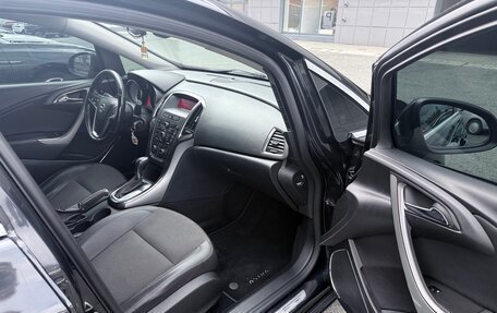 Opel Astra J, 2012 год, 715 000 рублей, 14 фотография