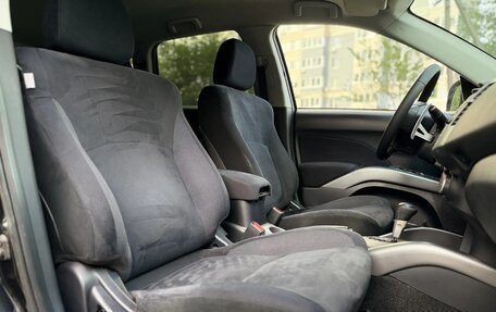 Mitsubishi Outlander III рестайлинг 3, 2008 год, 1 200 000 рублей, 13 фотография