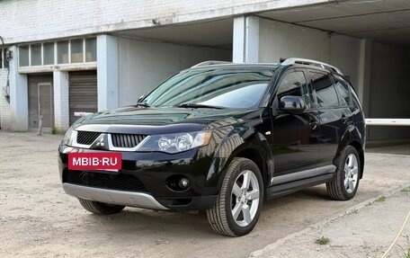 Mitsubishi Outlander III рестайлинг 3, 2008 год, 1 200 000 рублей, 5 фотография