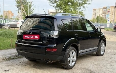 Mitsubishi Outlander III рестайлинг 3, 2008 год, 1 200 000 рублей, 10 фотография