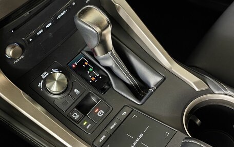 Lexus NX I, 2019 год, 2 695 000 рублей, 22 фотография