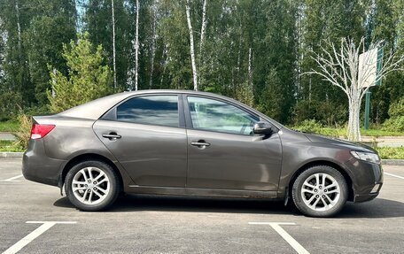 KIA Cerato III, 2010 год, 650 000 рублей, 5 фотография
