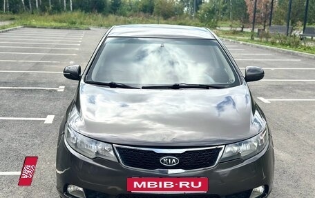 KIA Cerato III, 2010 год, 650 000 рублей, 3 фотография