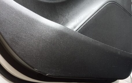 Opel Mokka I, 2013 год, 1 140 000 рублей, 29 фотография