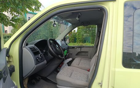 Volkswagen Caravelle T5, 2008 год, 1 200 000 рублей, 3 фотография