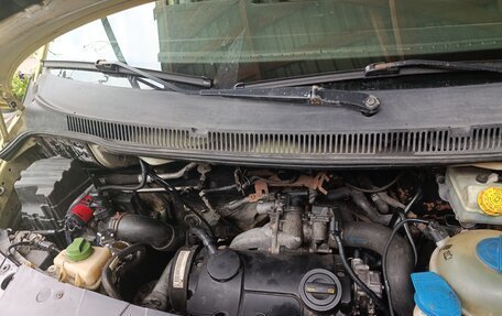 Volkswagen Caravelle T5, 2008 год, 1 200 000 рублей, 12 фотография