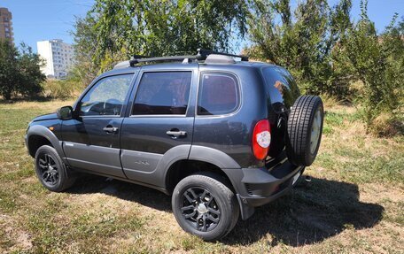 Chevrolet Niva I рестайлинг, 2009 год, 430 000 рублей, 2 фотография