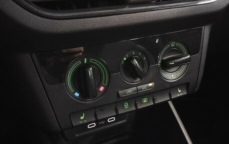 Skoda Rapid II, 2020 год, 1 350 000 рублей, 14 фотография