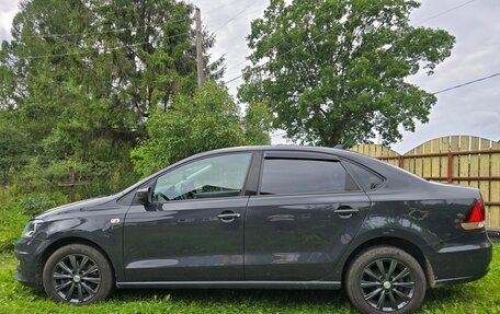 Volkswagen Polo VI (EU Market), 2017 год, 1 250 000 рублей, 2 фотография