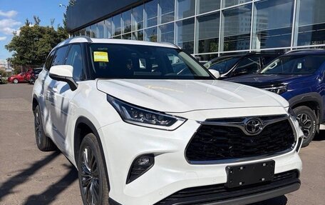 Toyota Highlander, 2026 год, 4 900 000 рублей, 3 фотография