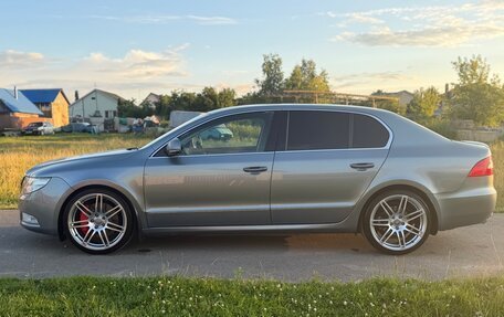 Skoda Superb III рестайлинг, 2012 год, 1 430 000 рублей, 11 фотография