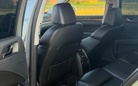 Skoda Superb III рестайлинг, 2012 год, 1 430 000 рублей, 19 фотография