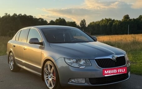 Skoda Superb III рестайлинг, 2012 год, 1 430 000 рублей, 16 фотография