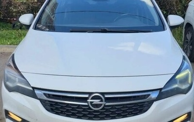 Opel Astra K, 2018 год, 1 300 000 рублей, 1 фотография