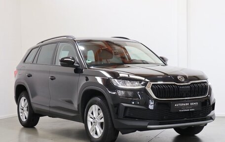 Skoda Kodiaq I, 2022 год, 3 050 000 рублей, 2 фотография