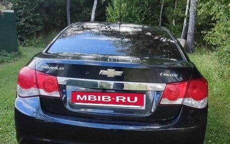 Chevrolet Cruze II, 2013 год, 750 000 рублей, 3 фотография