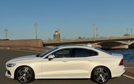 Volvo S60 III, 2021 год, 3 350 000 рублей, 4 фотография