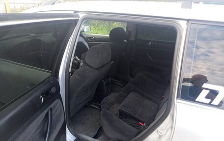Volkswagen Passat B5+ рестайлинг, 2002 год, 330 000 рублей, 5 фотография