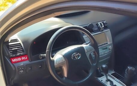 Toyota Camry, 2007 год, 930 000 рублей, 7 фотография