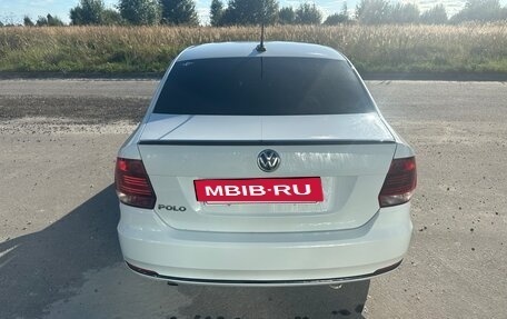 Volkswagen Polo VI (EU Market), 2019 год, 1 100 000 рублей, 2 фотография