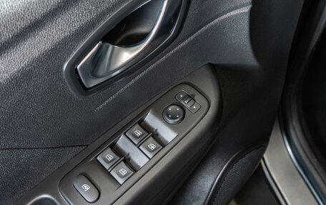 Renault Kaptur I рестайлинг, 2021 год, 1 710 000 рублей, 23 фотография