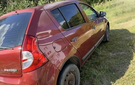 Renault Sandero I, 2010 год, 450 000 рублей, 5 фотография
