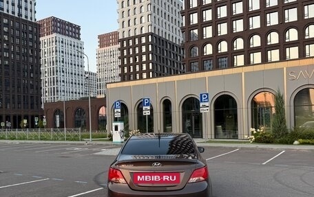 Hyundai Solaris II рестайлинг, 2016 год, 1 100 000 рублей, 3 фотография