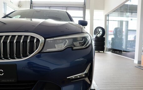 BMW 3 серия, 2019 год, 3 750 000 рублей, 7 фотография