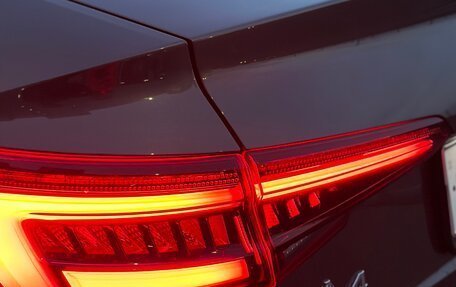 Audi A4, 2018 год, 2 200 000 рублей, 10 фотография