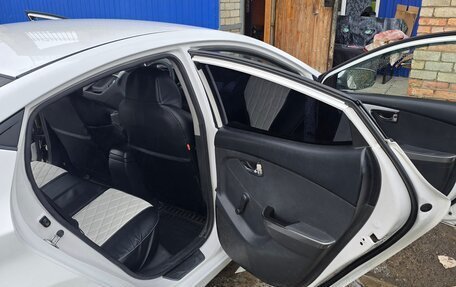 Hyundai Elantra V, 2013 год, 550 000 рублей, 14 фотография