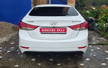 Hyundai Elantra V, 2013 год, 550 000 рублей, 7 фотография