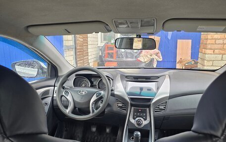 Hyundai Elantra V, 2013 год, 550 000 рублей, 19 фотография