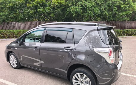Toyota Verso I, 2010 год, 980 000 рублей, 5 фотография