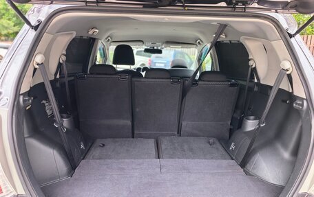 Toyota Verso I, 2010 год, 980 000 рублей, 12 фотография