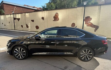 Skoda Superb III рестайлинг, 2025 год, 3 750 000 рублей, 4 фотография