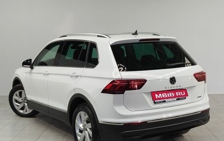 Volkswagen Tiguan II, 2021 год, 3 300 000 рублей, 5 фотография