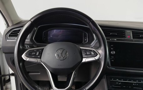 Volkswagen Tiguan II, 2021 год, 3 300 000 рублей, 16 фотография