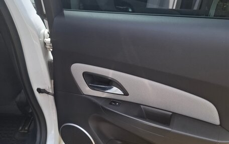 Chevrolet Cruze II, 2013 год, 720 000 рублей, 19 фотография
