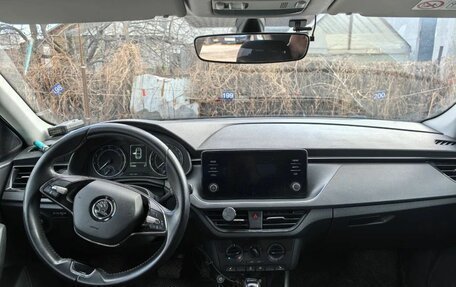 Skoda Rapid II, 2022 год, 1 300 000 рублей, 8 фотография