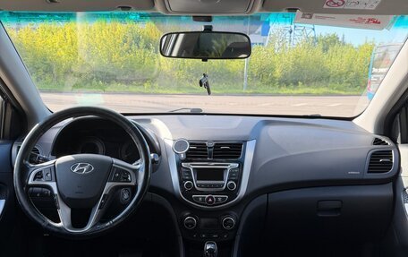 Hyundai Solaris II рестайлинг, 2015 год, 850 000 рублей, 8 фотография