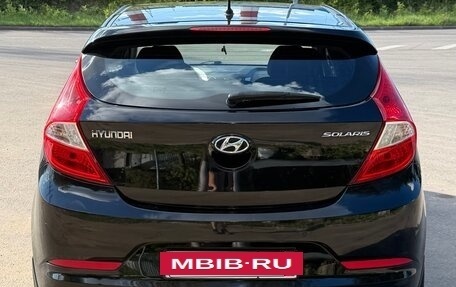 Hyundai Solaris II рестайлинг, 2015 год, 850 000 рублей, 10 фотография