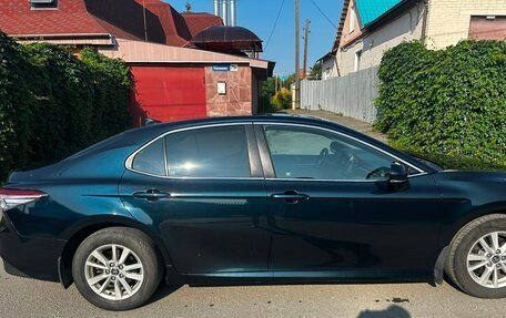 Toyota Camry, 2021 год, 2 400 000 рублей, 2 фотография