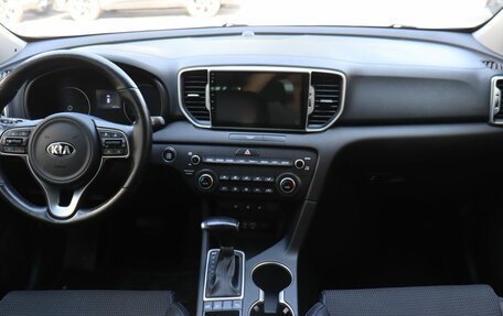 KIA Sportage IV рестайлинг, 2018 год, 1 990 000 рублей, 19 фотография