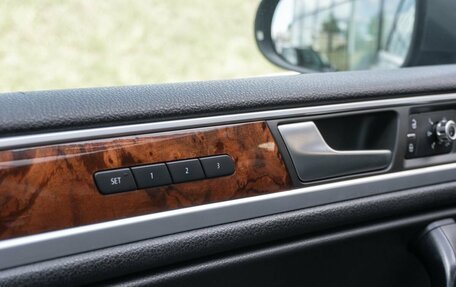 Volkswagen Touareg III, 2011 год, 1 802 700 рублей, 10 фотография
