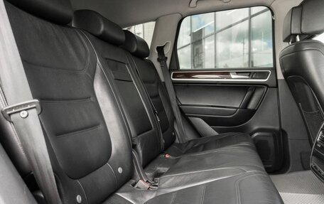 Volkswagen Touareg III, 2011 год, 1 802 700 рублей, 11 фотография
