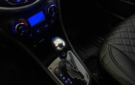 Hyundai Solaris II рестайлинг, 2012 год, 930 000 рублей, 11 фотография
