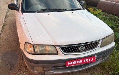 Nissan Sunny B15, 2000 год, 110 000 рублей, 1 фотография