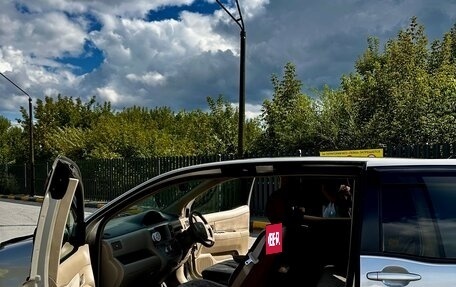 Toyota Raum II, 2003 год, 630 000 рублей, 18 фотография