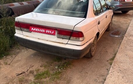 Nissan Sunny B15, 2000 год, 110 000 рублей, 3 фотография